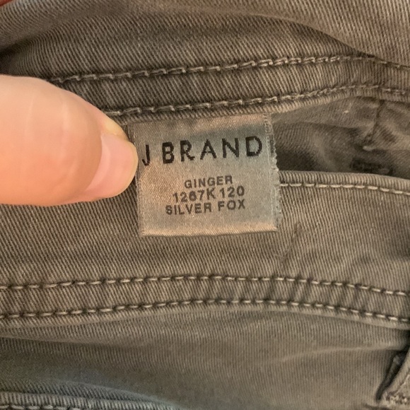 J Brand ‘ginger’ mid rise utility pant in silver fox - Picture 9 of 12